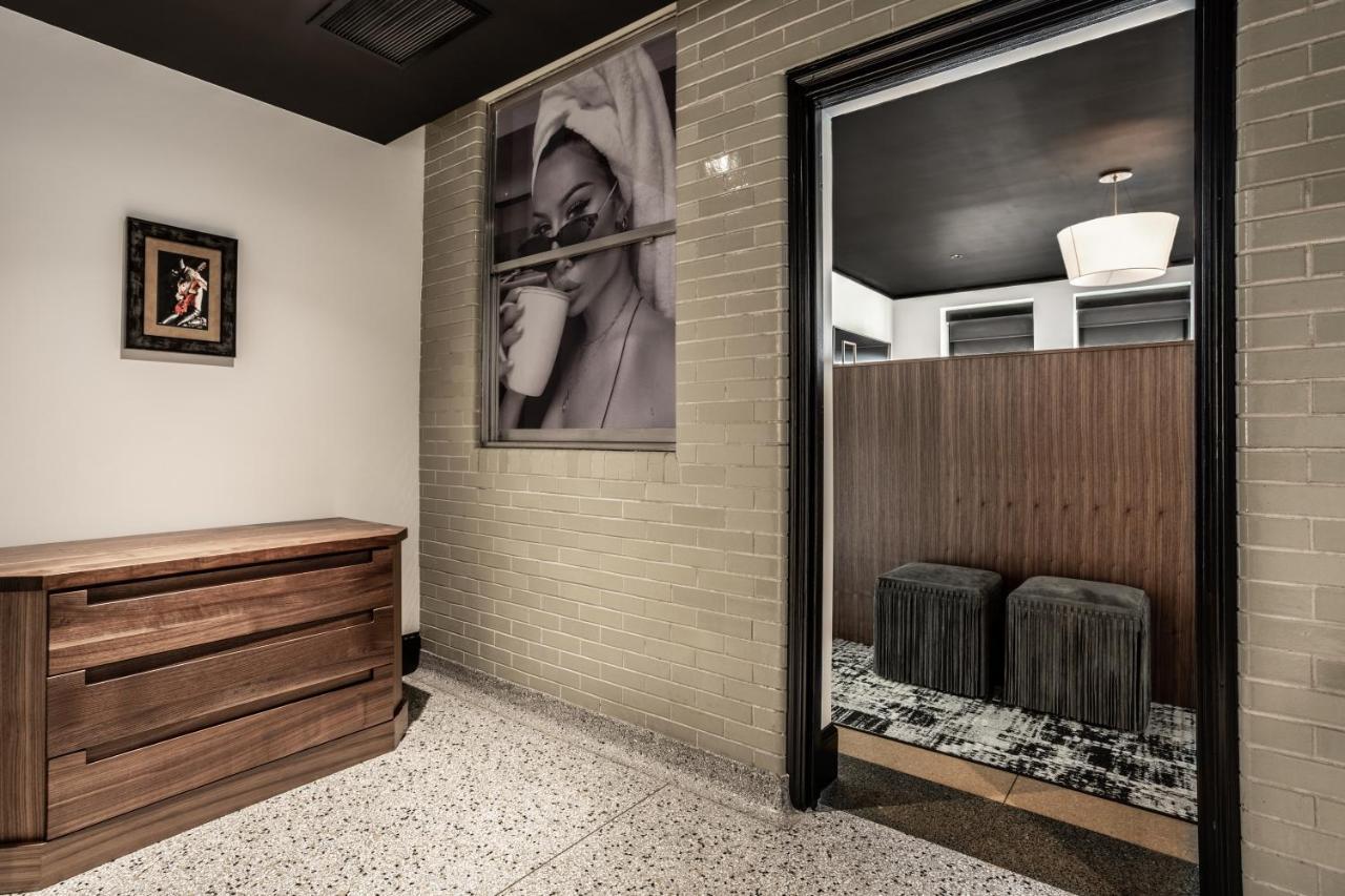 Bottleworks Hotel インディアナポリス エクステリア 写真