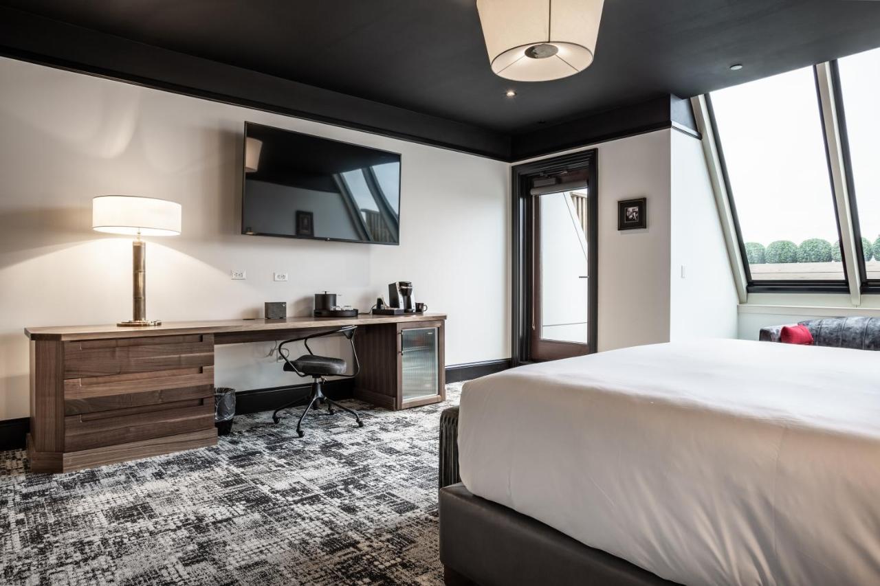 Bottleworks Hotel インディアナポリス エクステリア 写真