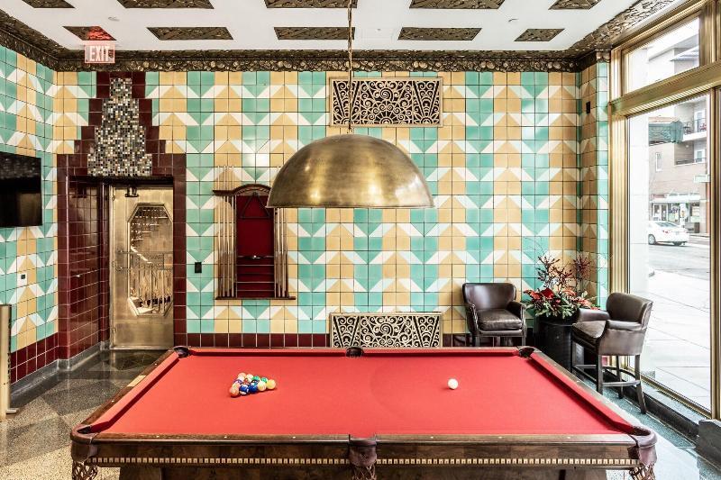 Bottleworks Hotel インディアナポリス エクステリア 写真