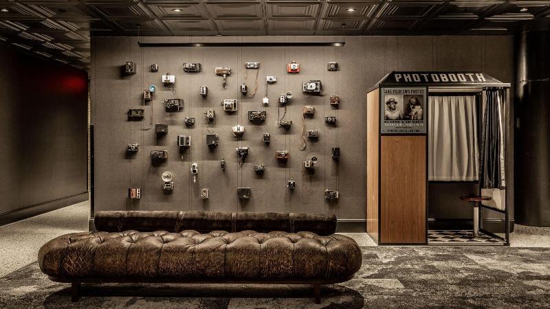 Bottleworks Hotel インディアナポリス エクステリア 写真