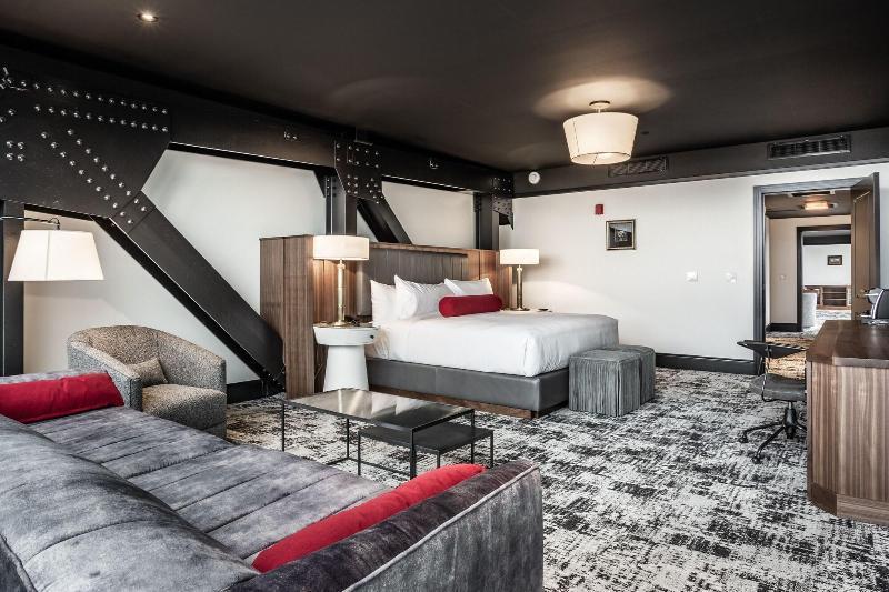 Bottleworks Hotel インディアナポリス エクステリア 写真